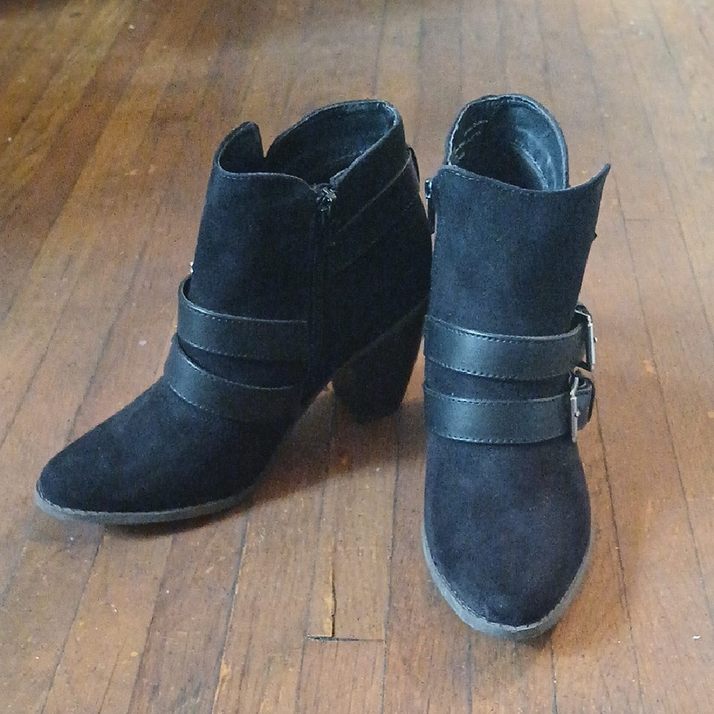 Mossimo Supply Co Black Heeled Boots with Buckle Straps - Picture 3 of 8